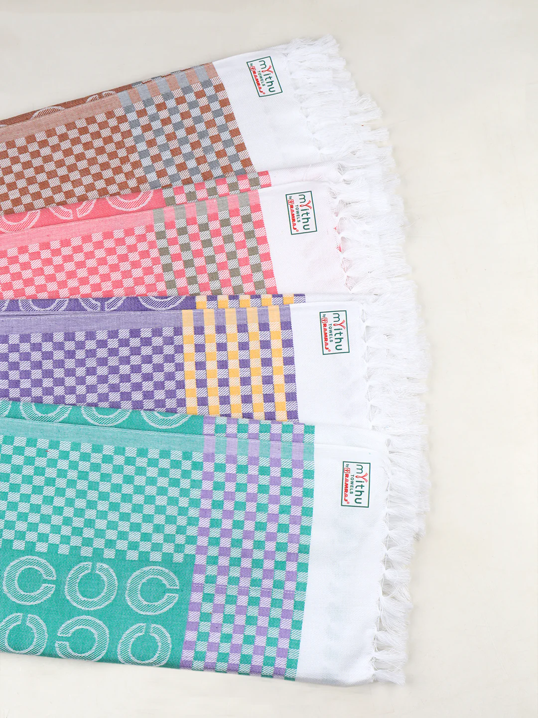 100% Cotton Bath Towel with Assorted Colours Marvel D4 - Image 6