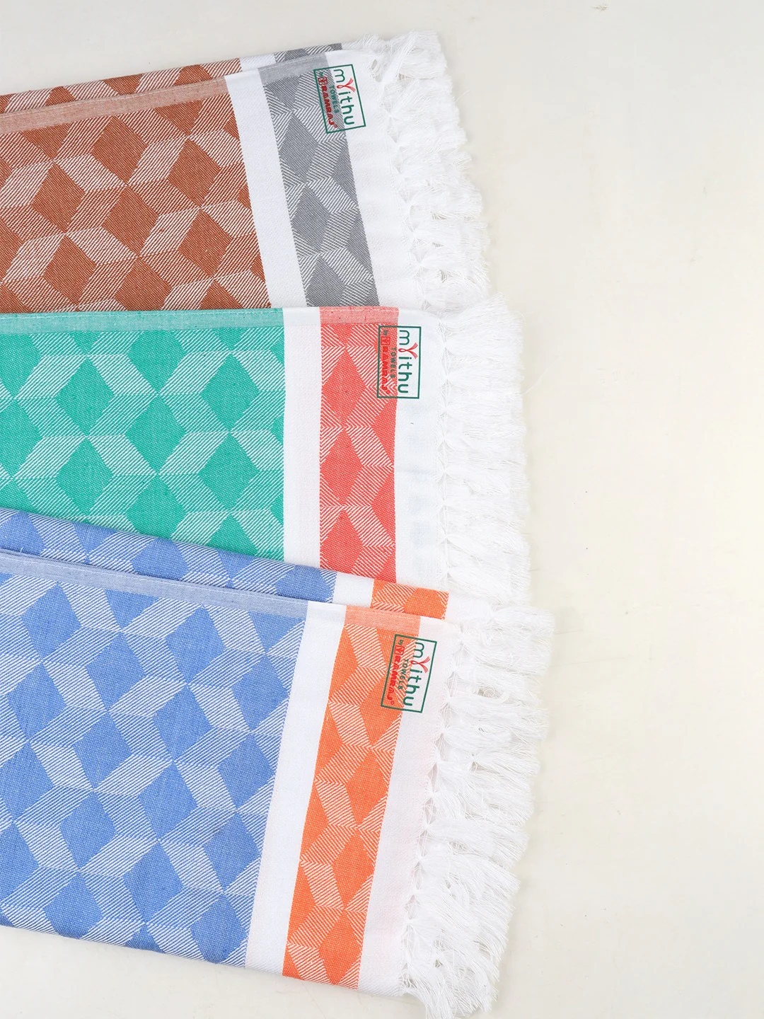 100% Cotton Bath Towel with Assorted Colours Marvel D5 - Image 4