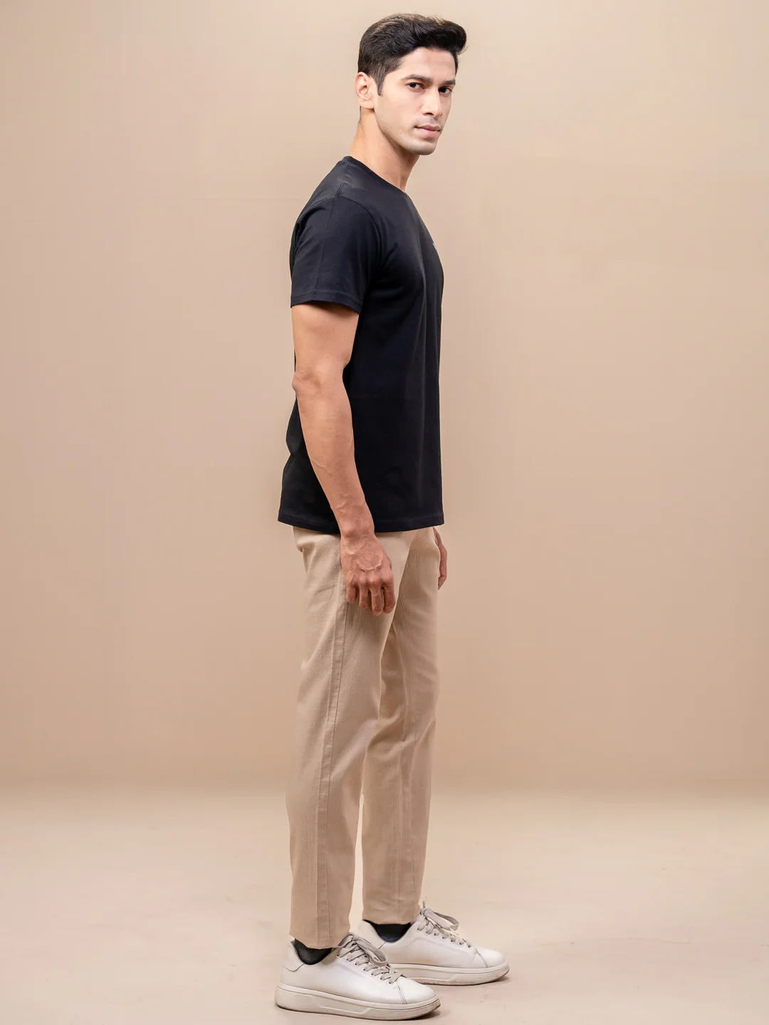 100% Cotton Crew Neck Tee Black - Image 4