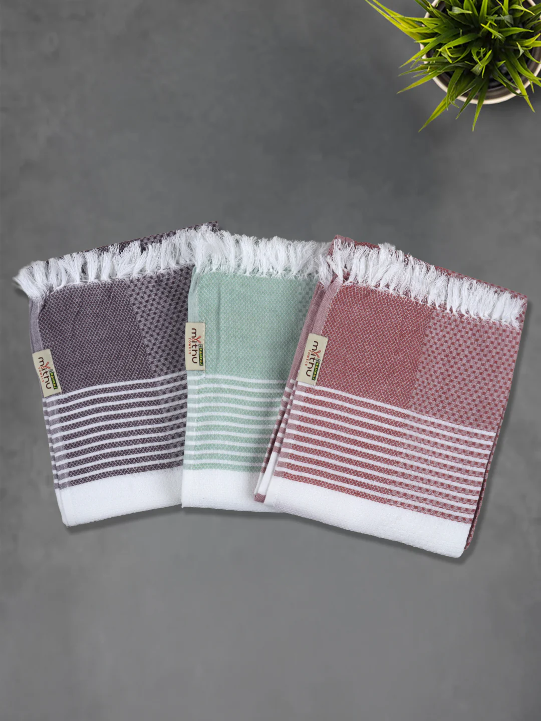 100% Cotton Self Designed Signature Bath Towel Pack of 2 1129 - Image 3