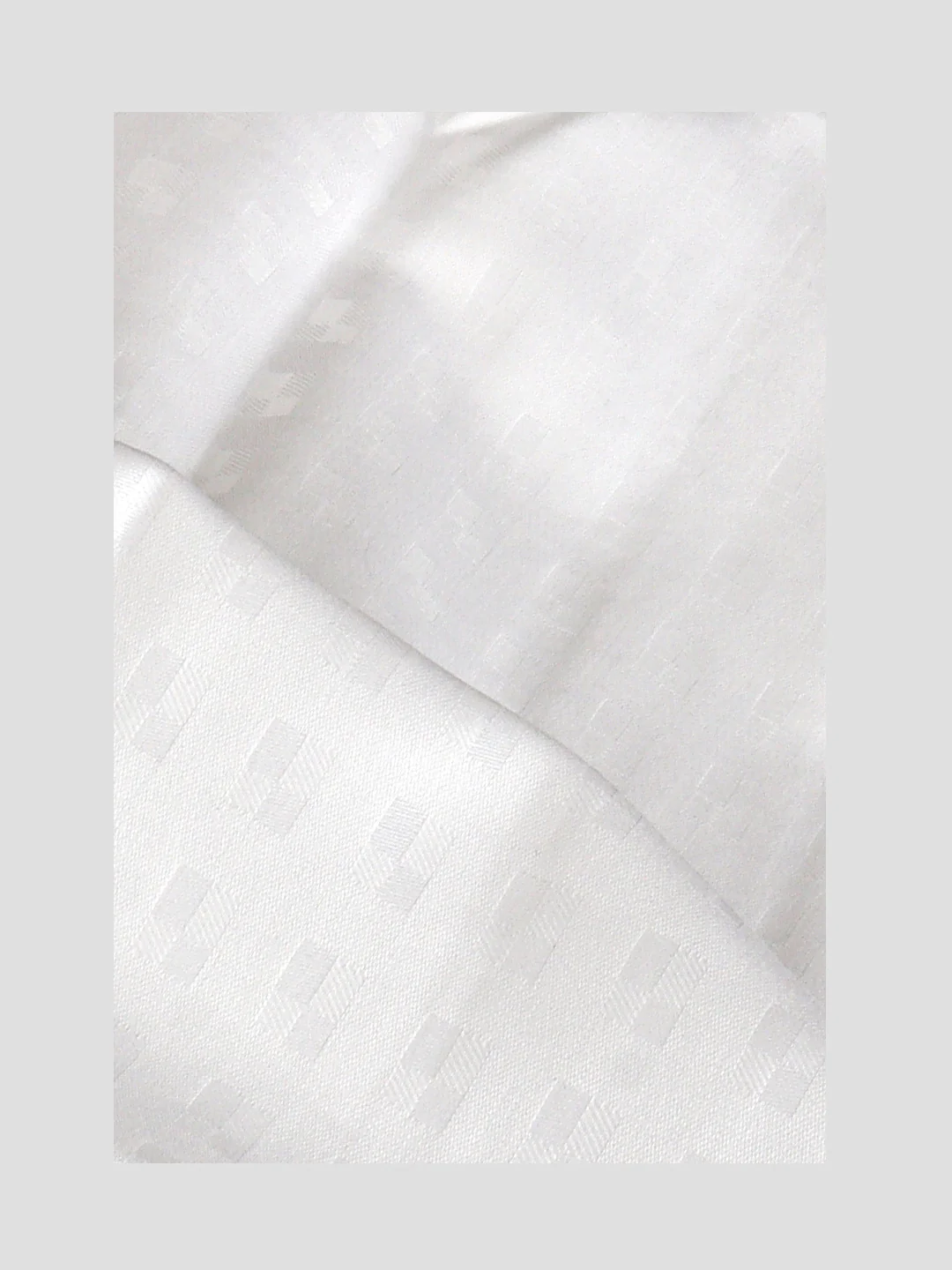 100% Giza Cotton Self Design White Shirt Fabric Mosco Dobby C15