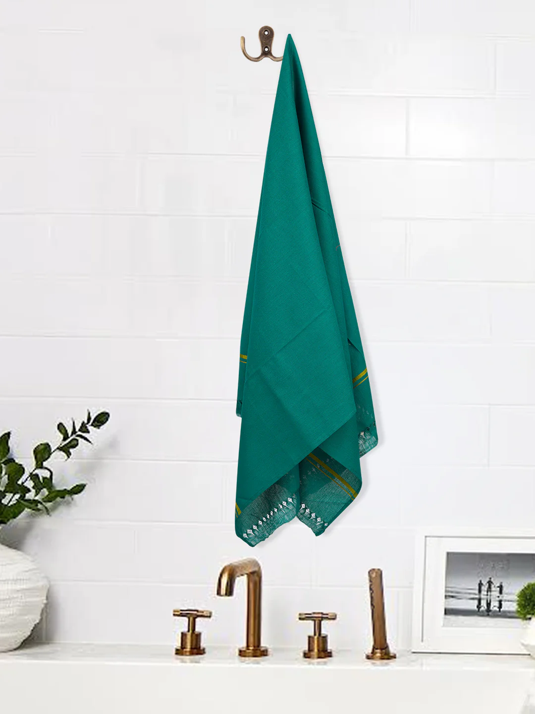Assorted Border Devotional Towel Green Hariharan (Pack of 2) - Image 3