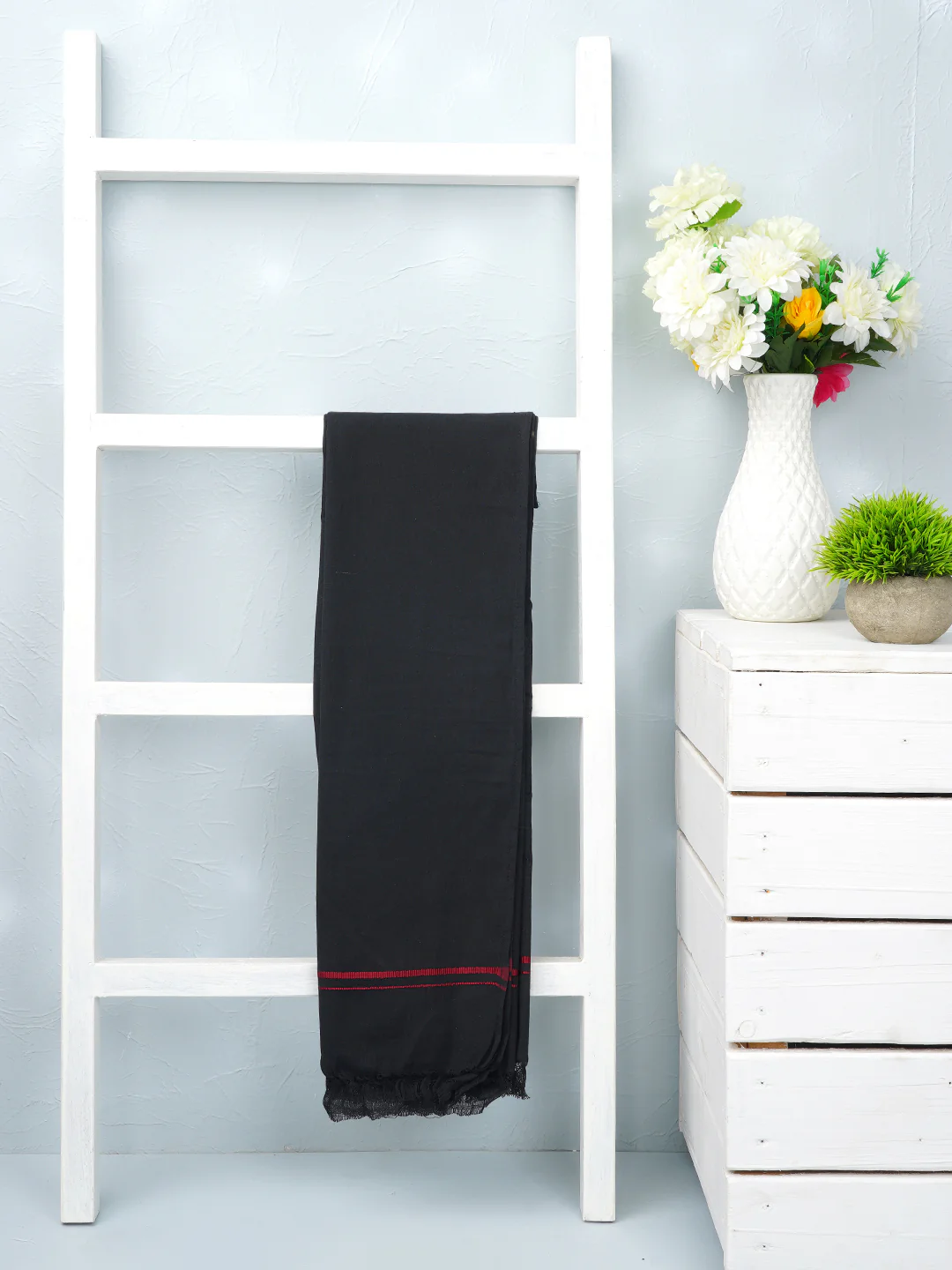 Assorted Border Hariharan Black Towel (Pack of 2) - Image 7