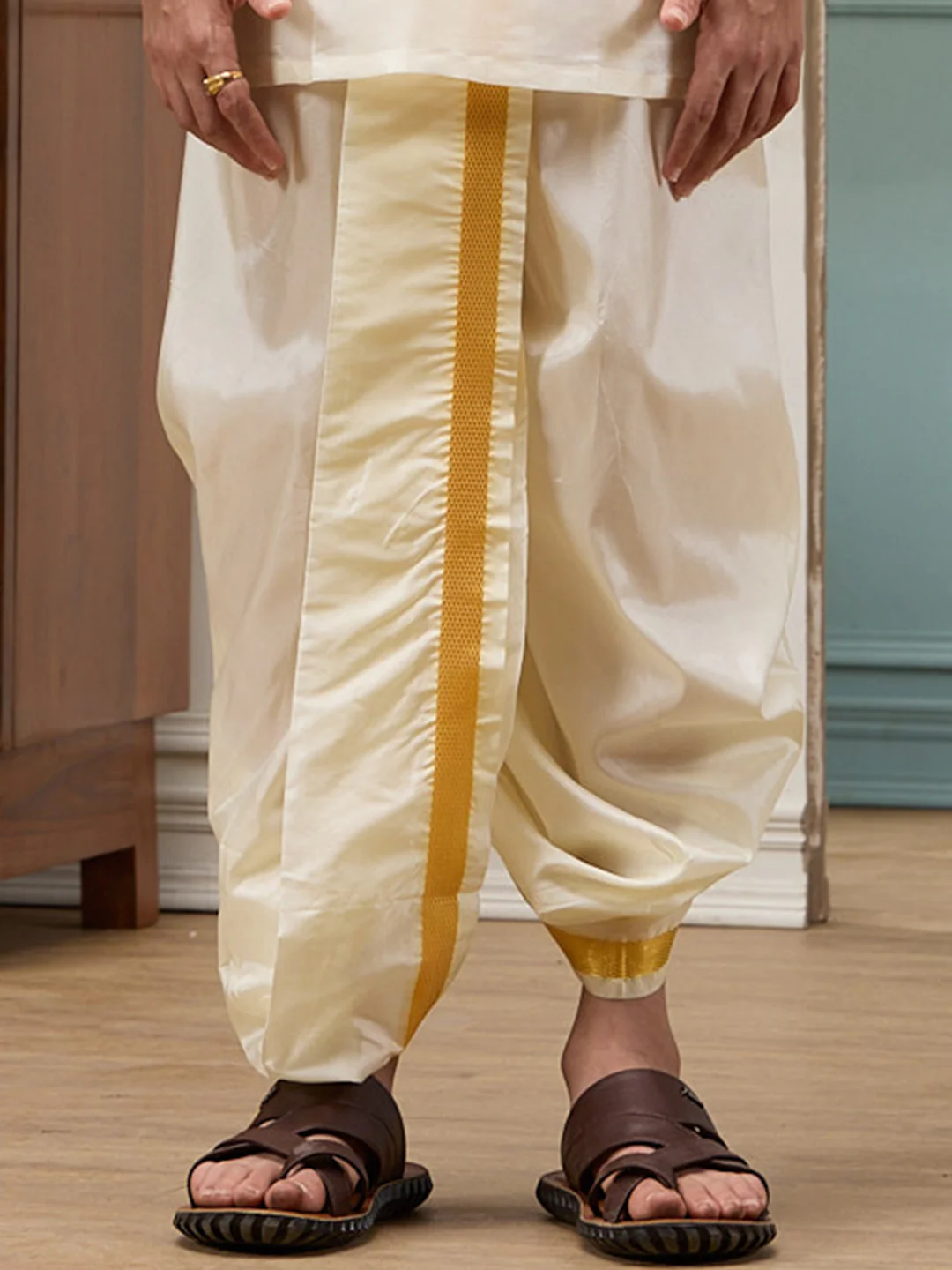 Boys Art Silk Cream Kurta Panchakacham & Towel Set - Image 4