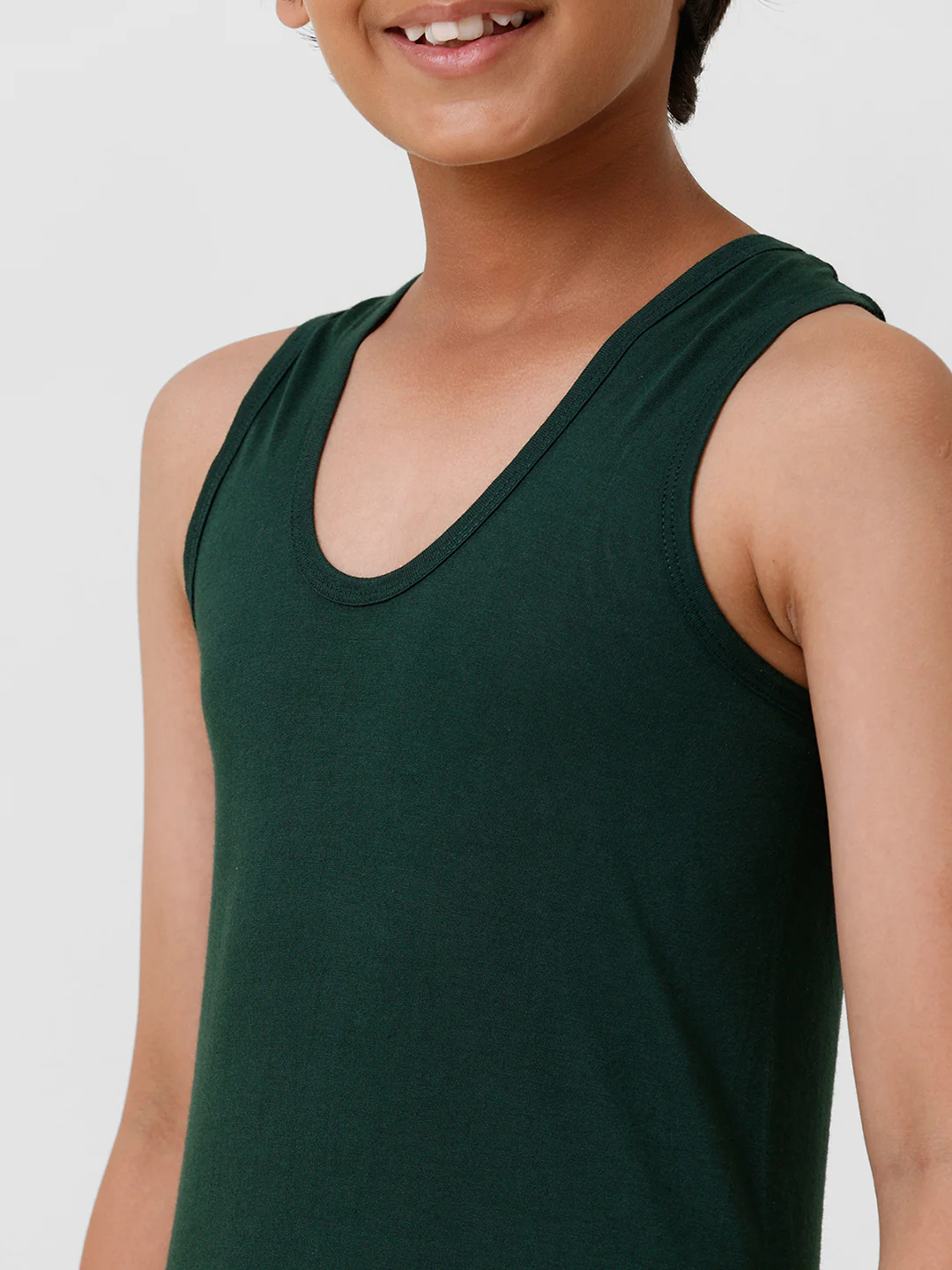 Boys Combed Cotton Assorted Colour Banian Sukra RN (Pack of 4) - Image 3