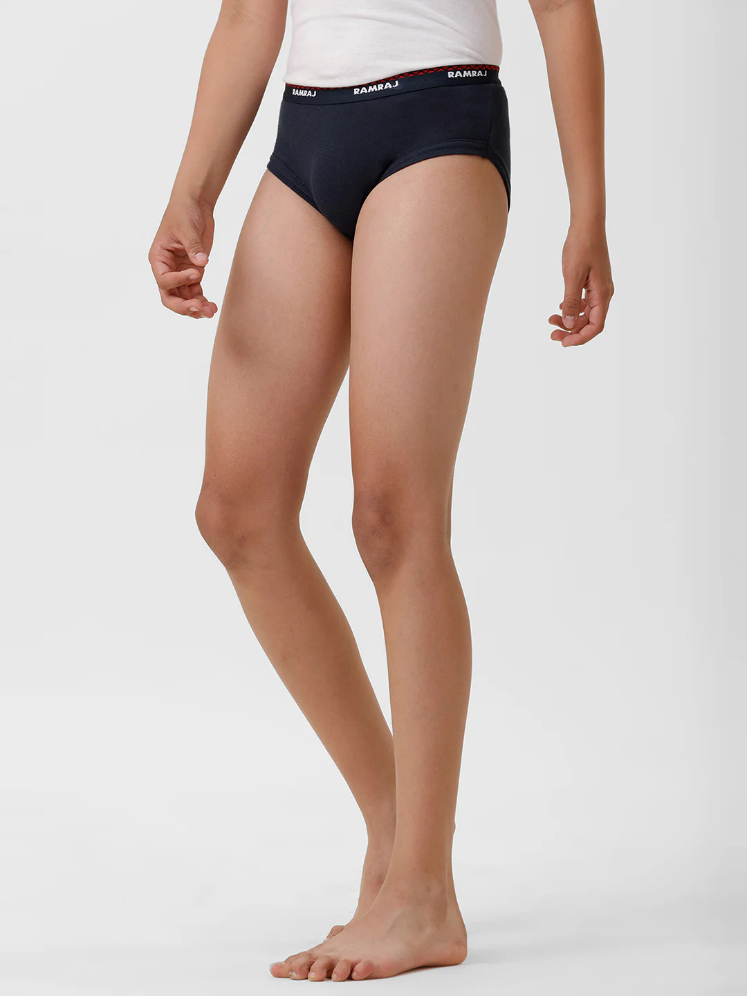 Boys Combed Cotton Assorted Colour Brief Sutty Jetty (Pack of 4) - Image 7