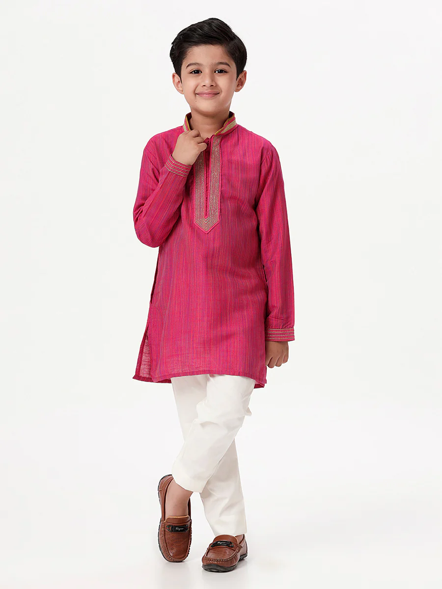 Boys Emerald Full Sleeves Dark Pink Kurta - Image 6