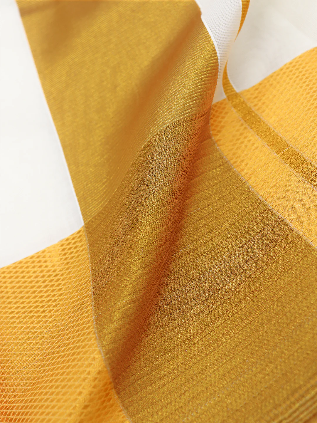 Kora Cotton Gold Jari Border Panchakacham with Angavasthram (9+5) - Image 3