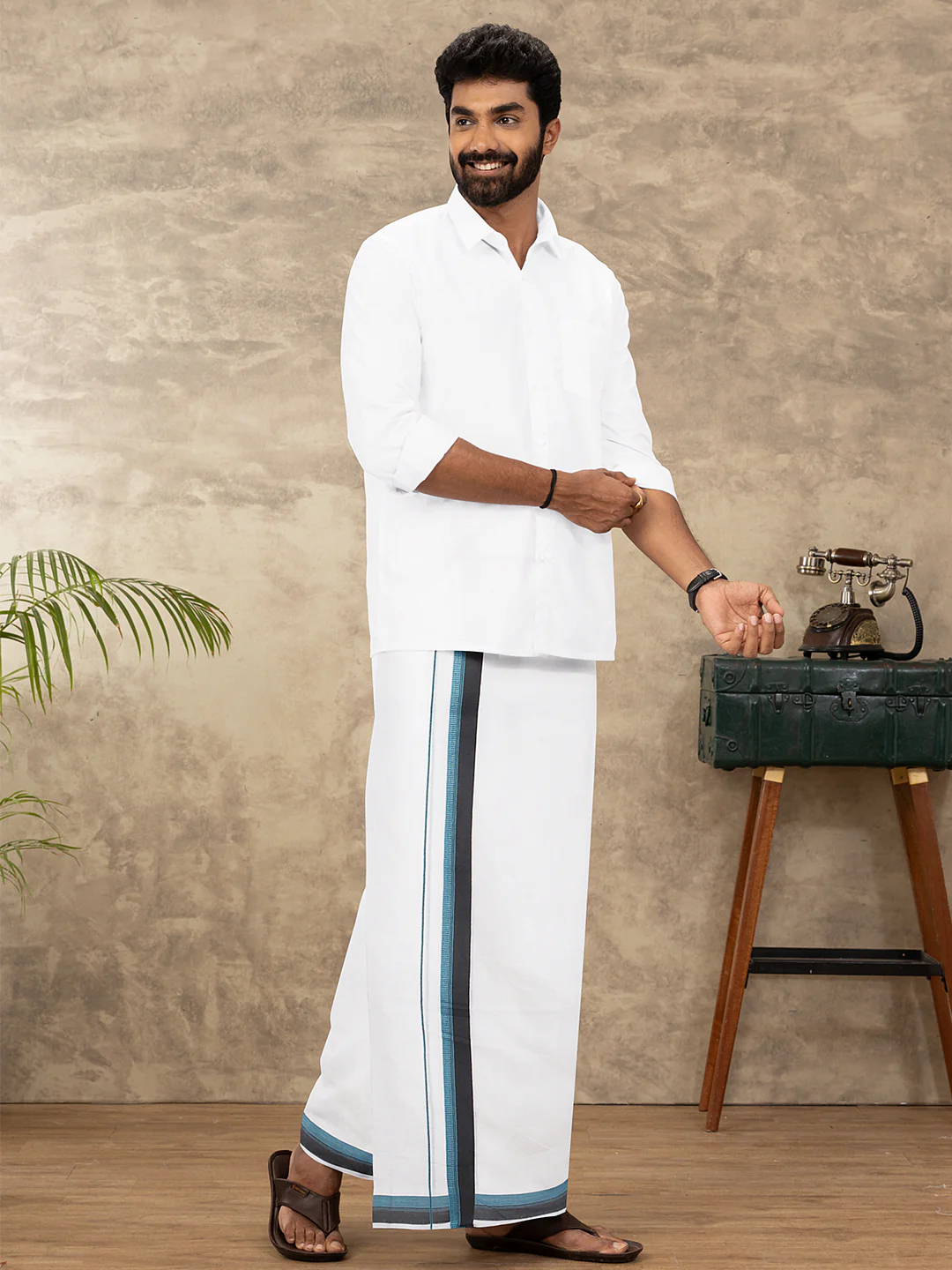Men 100% Cotton Double Layer White Dhoti with Fancy Border EF06 - Image 5