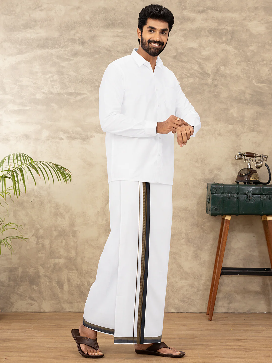Men 100% Cotton Double Layer White Dhoti with Fancy Border EF07 - Image 5