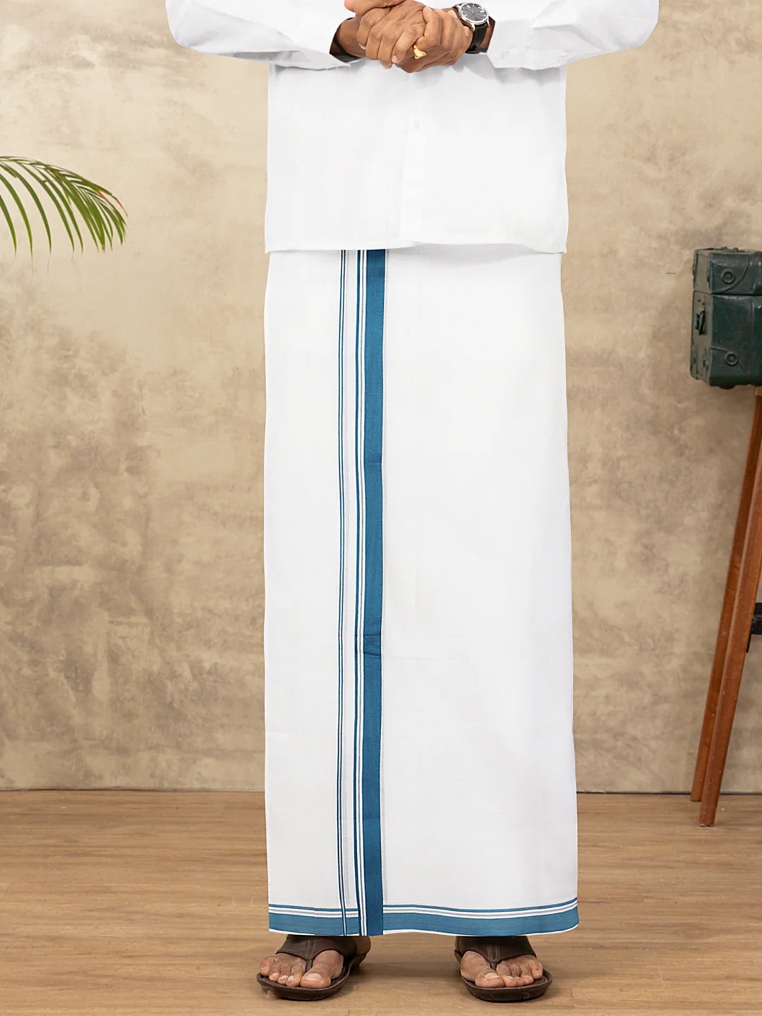Men 100% Cotton Double Layer White Dhoti with Fancy Border EF08