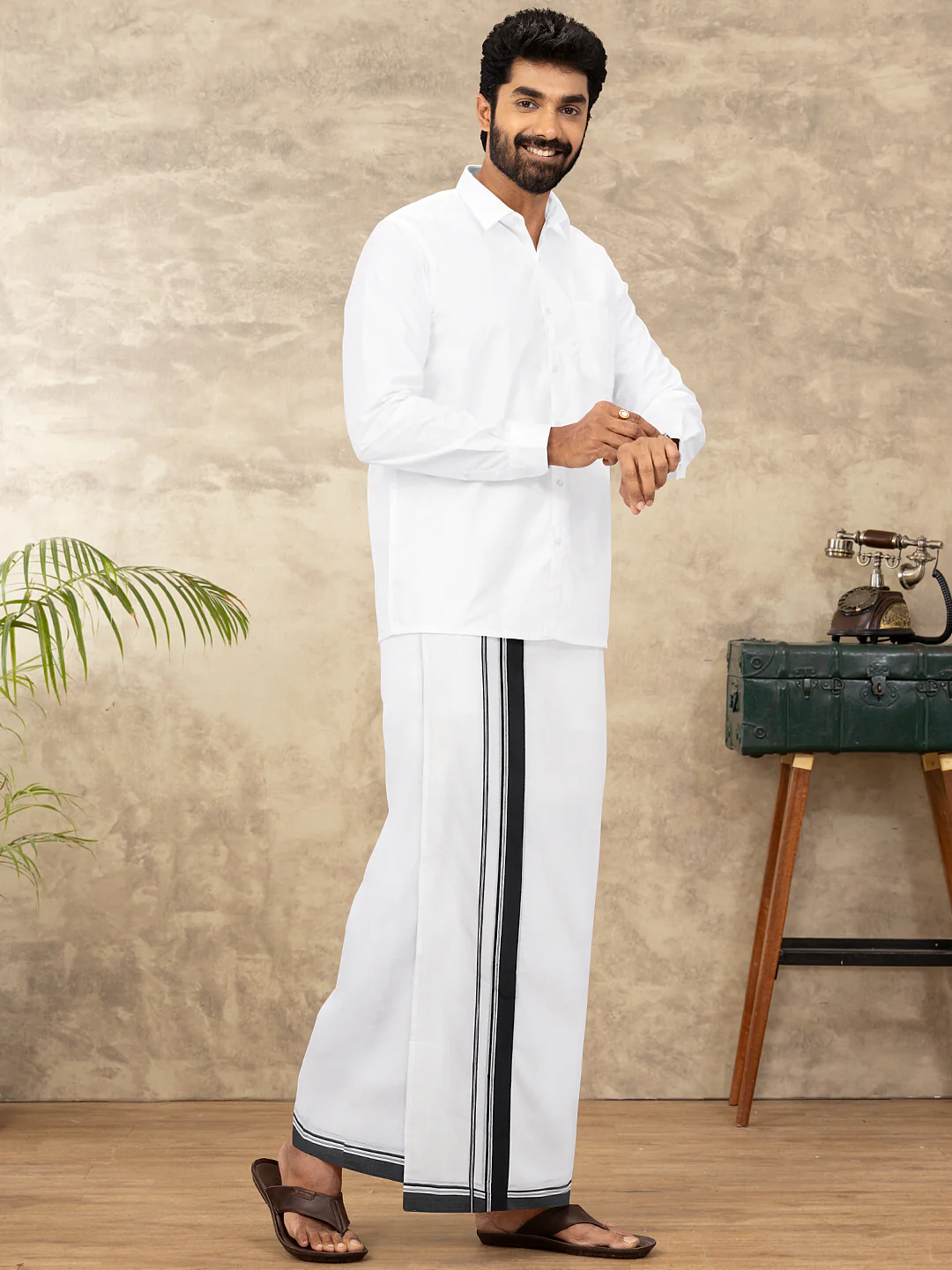 Men 100% Cotton Double Layer White Dhoti with Fancy Border EF10 - Image 5
