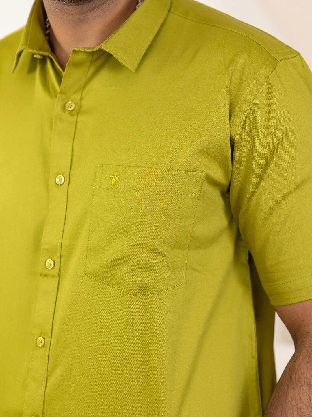 Men 100% Cotton Pesto Shirt and Fancy Border Dhoti Set BT9 - Image 9