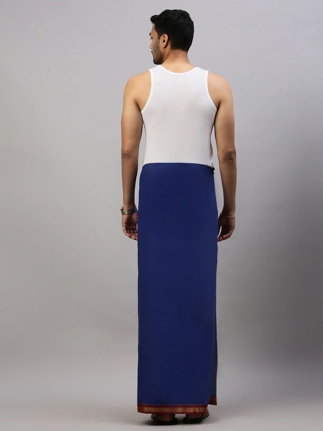 Men 100% Cotton Single Layer Blue Dhoti with Mayilkhan Border Brindhavan - Image 4