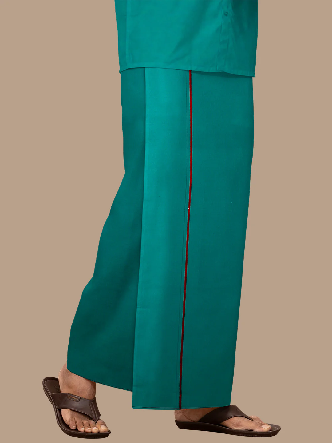 Men 100% Cotton Single Layer Green Dhoti with Assorted Border Poojan SB - Image 2