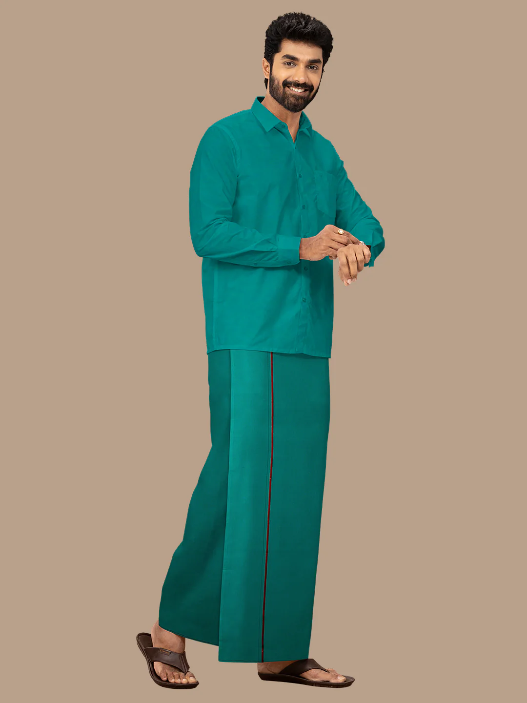 Men 100% Cotton Single Layer Green Dhoti with Assorted Border Poojan SB - Image 4