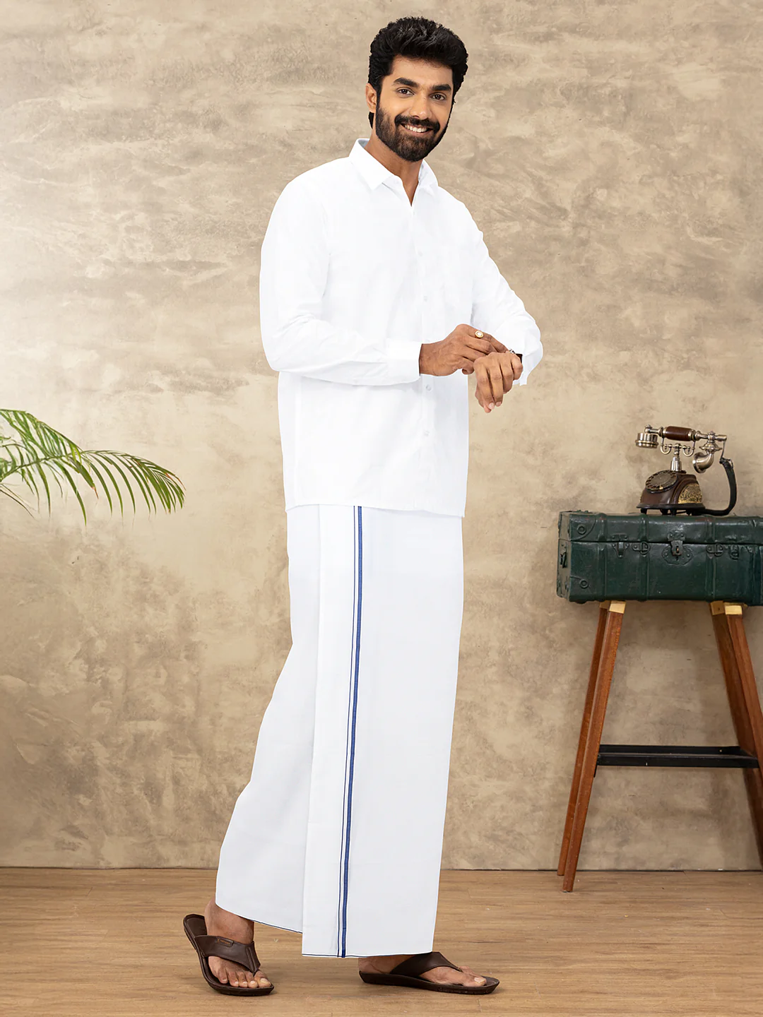 Men 100% Cotton Single Layer White Dhoti with Fancy Border NV01 - Image 2