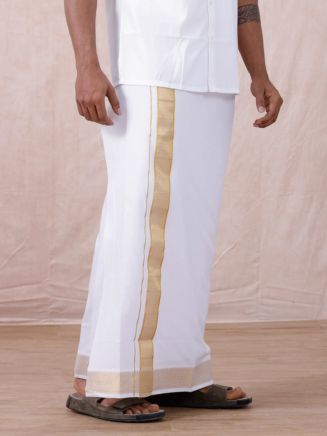 Men 100% Cotton Single Layer White Dhoti with Gold Jari Border Aura 297 - Image 2