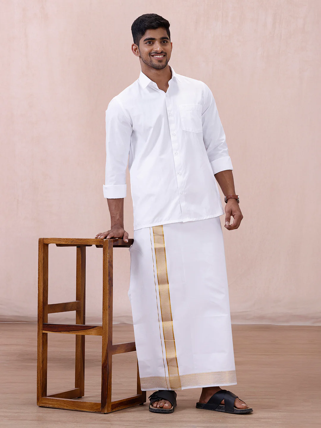 Men 100% Cotton Single Layer White Dhoti with Gold Jari Border Aura 365 - Image 4