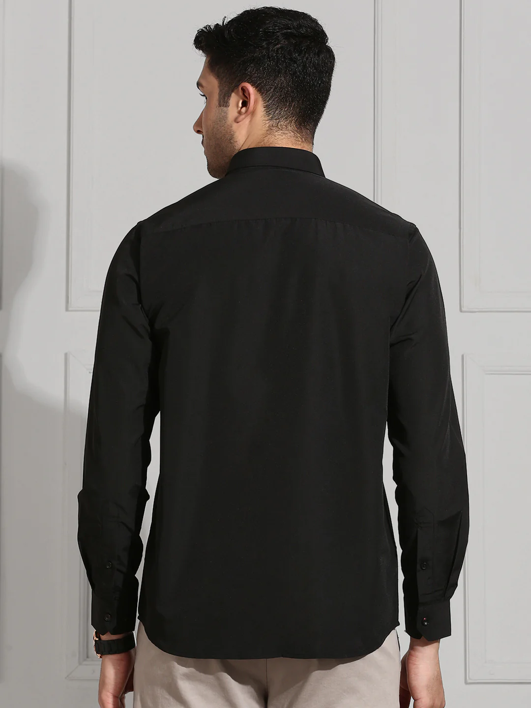 Men 100% Cotton White & Black Full Sleeves Shirt Combo (2 Pcs Pack) - Image 7