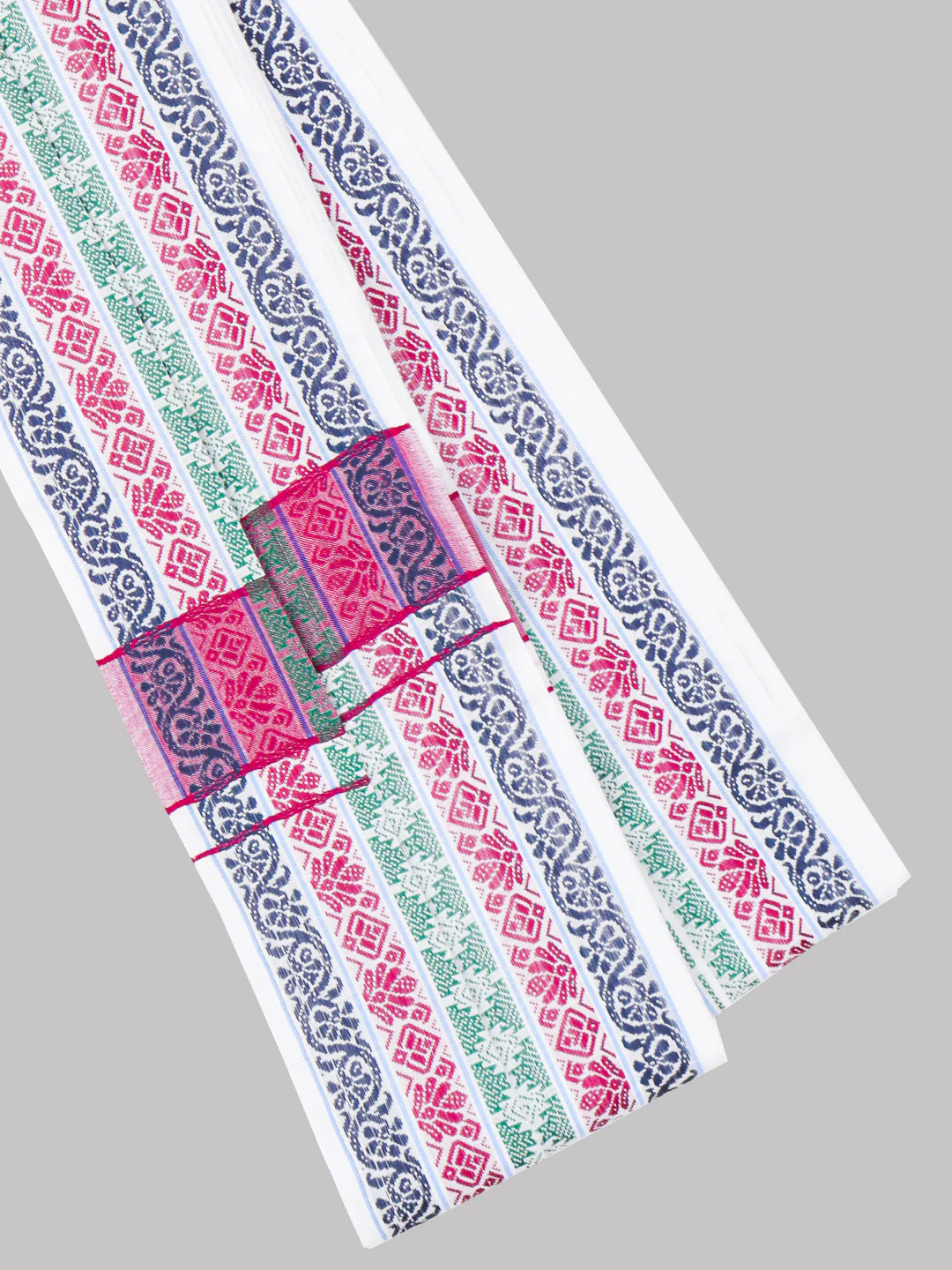 Men Angavastram White Towel - Image 4