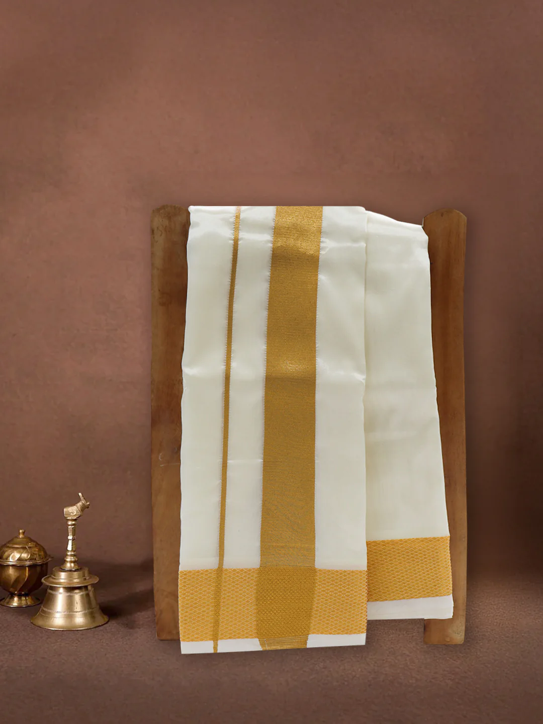 Men Art Silk Towel Cream 100K Ashai - Image 4