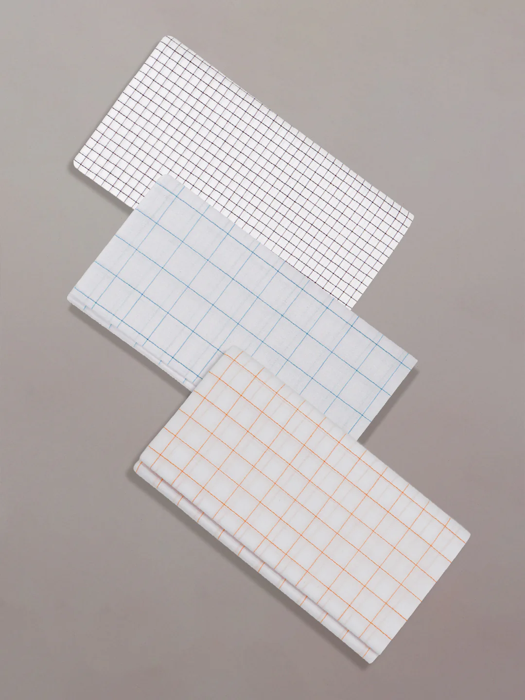 Men Assorted Colors and Checked Designs Cotton Lungi Nexus - Image 4