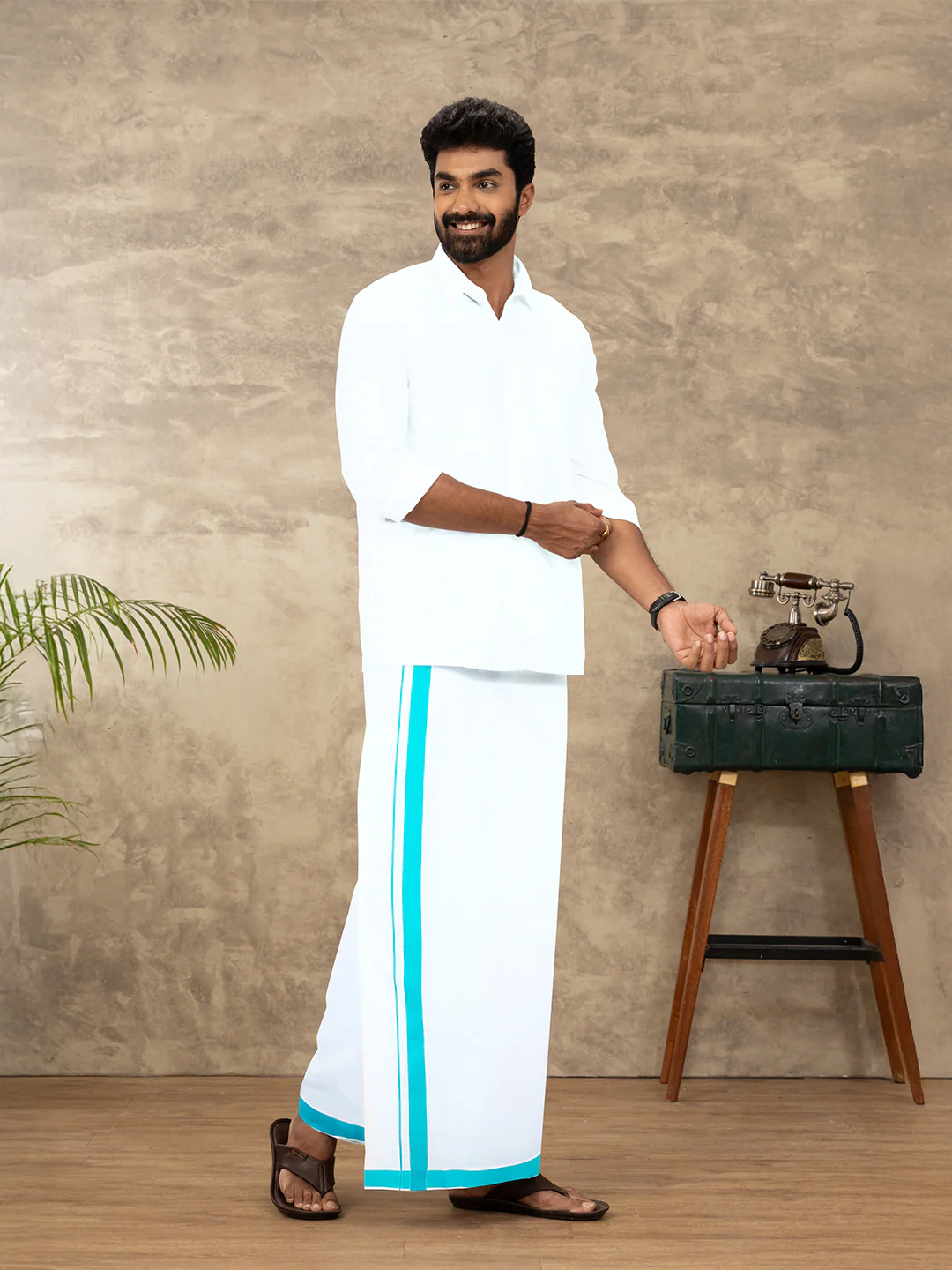 Men Cotton Blend Readymade Single Layer White Dhoti with Big Border GACS14 - Image 2