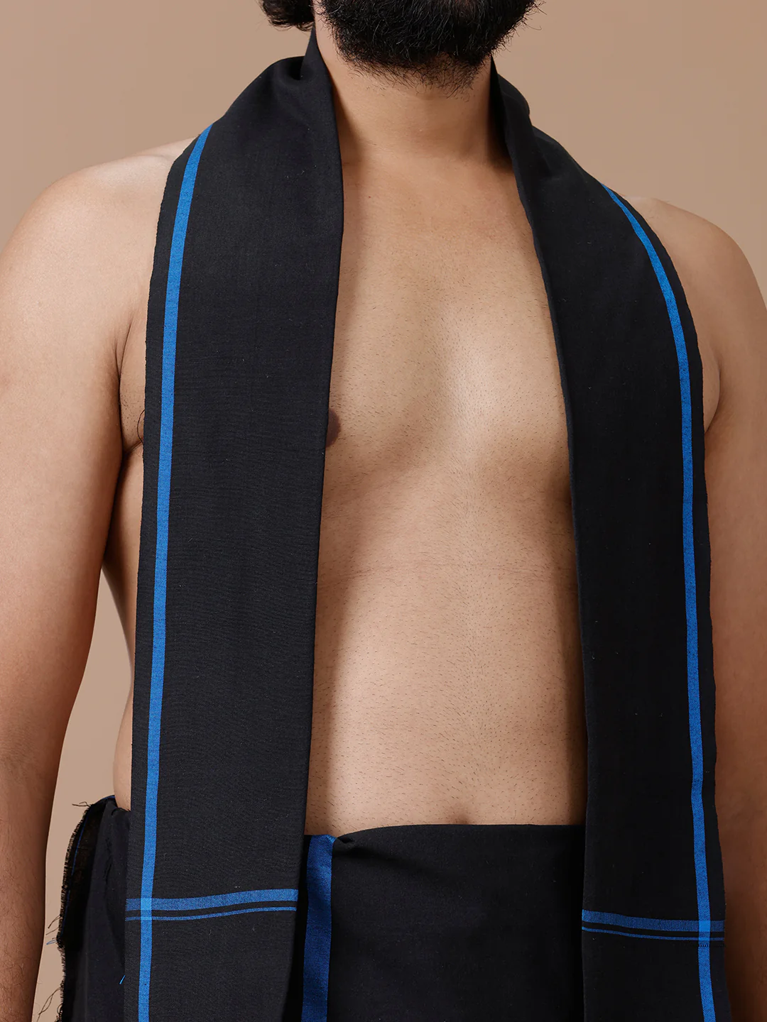 Men Cotton Blend Single Layer Black Dhoti & Towel Set with Blue Big Border Makara Jyoti - Image 3