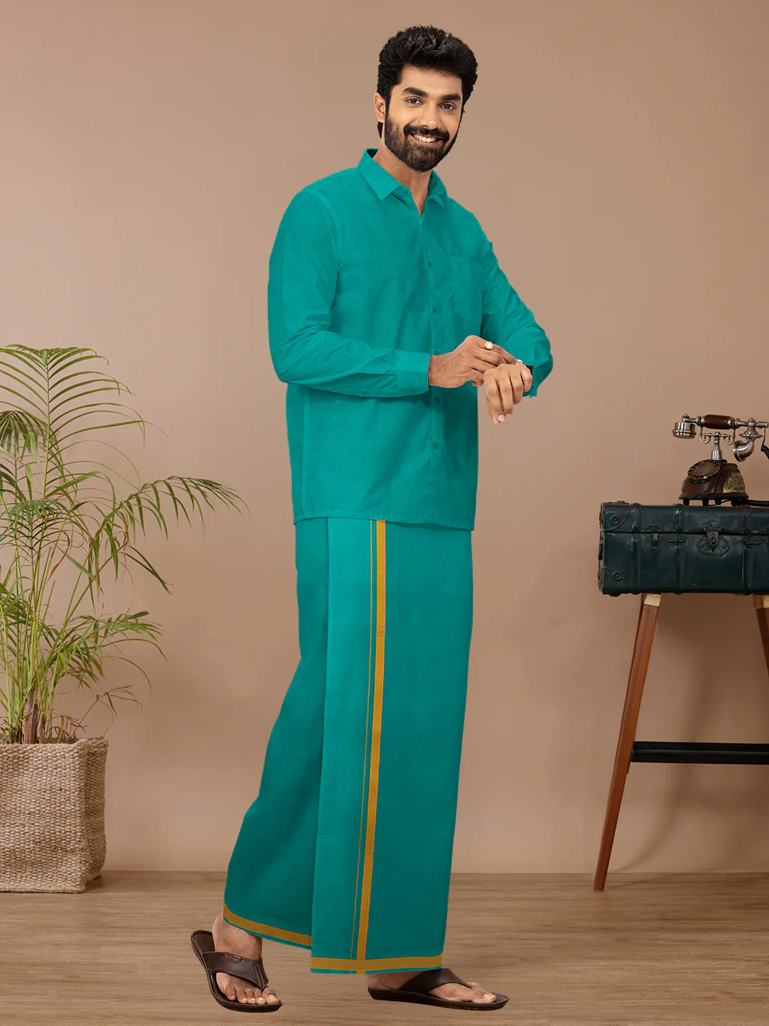 Men Cotton Blend Single Layer Green Dhoti with Big Border Poojan - Image 2