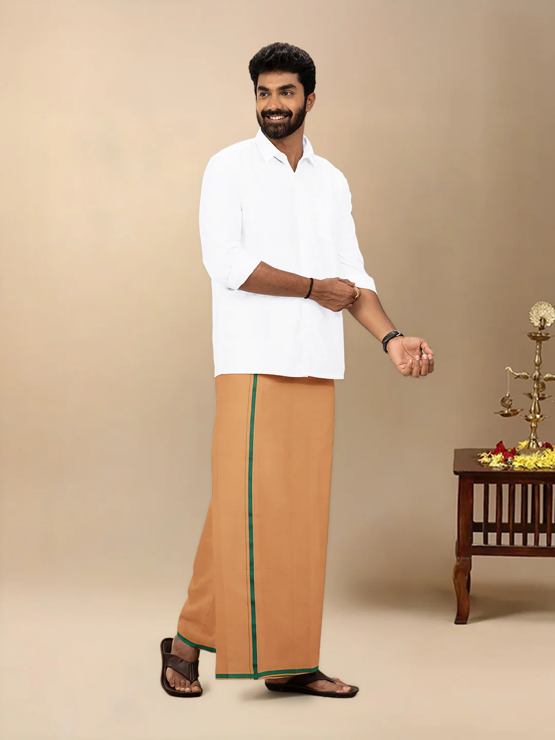 Men Cotton Blend Single Layer Kaavi Dhoti & Towel Set with Assorted Border Poojan - Image 3