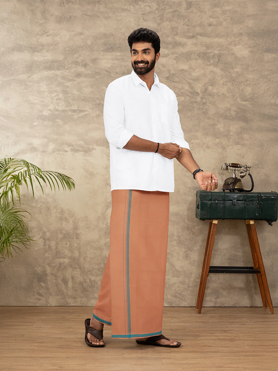 Men Cotton Blend Single Layer Kaavi Dhoti with Fancy Border Enrich Colour 1 - Image 3