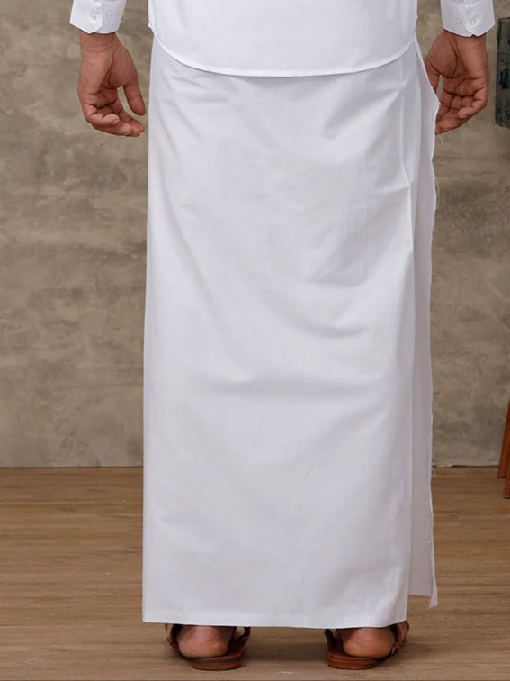 Men Cotton Blend Single Layer Prayer Dhoti with White Border Alaharam - Image 3