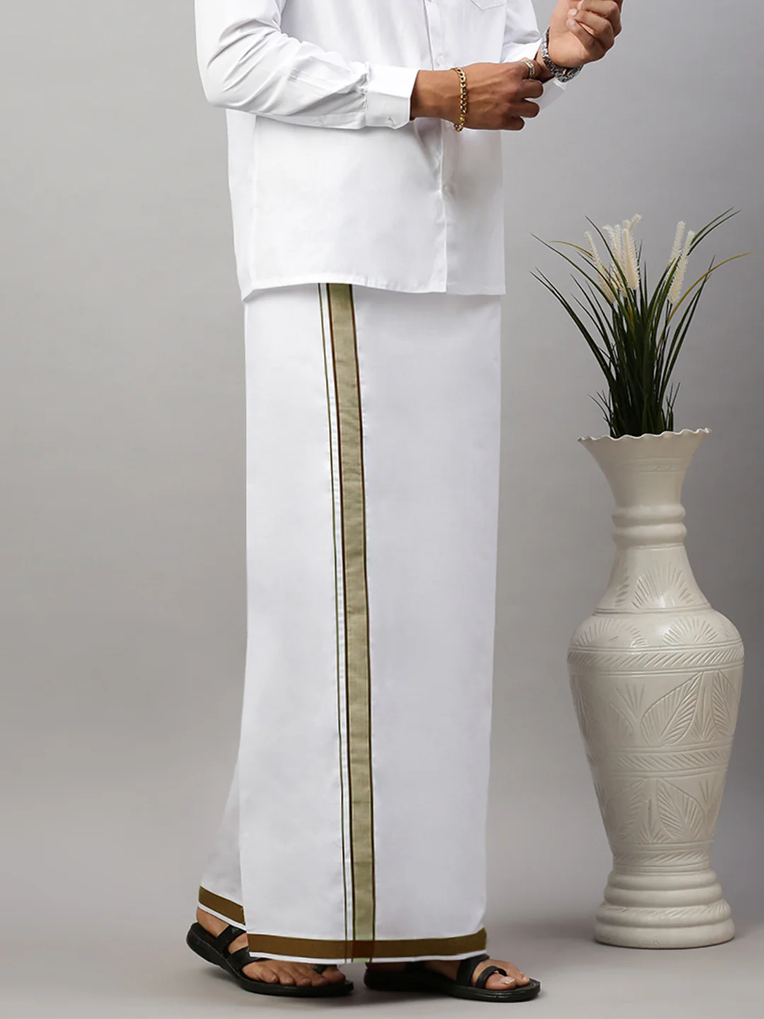 Men Cotton Blend Single Layer White Dhoti with Fancy Border WP21 - Image 3