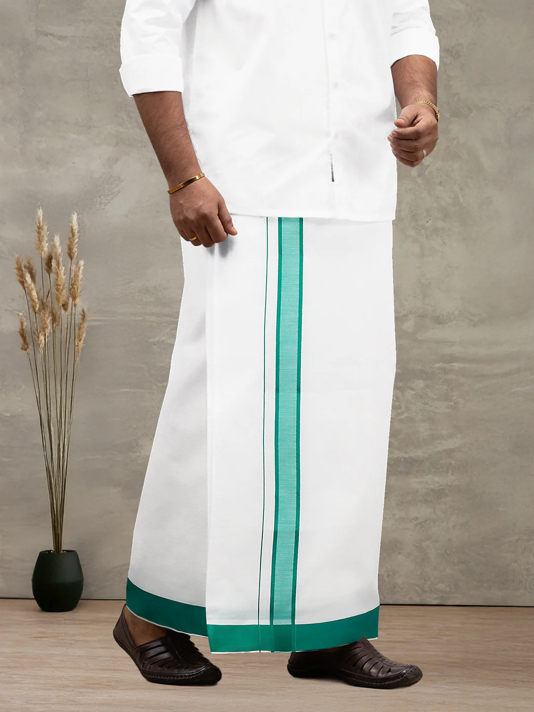 Men Cotton Blend Single Layer White Dhoti with Fancy Border WP22 - Image 3