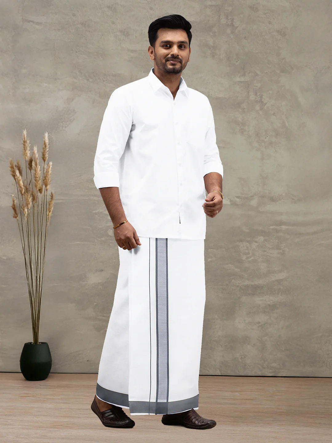 Men Cotton Blend Single Layer White Dhoti with Fancy Border WP23 - Image 2