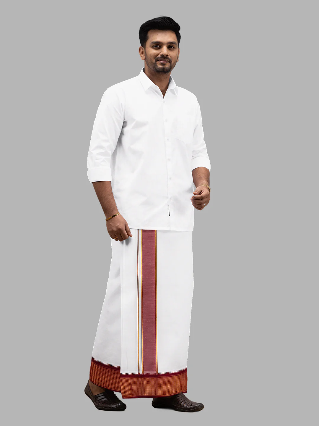 Men Cotton Blend Single Layer White Dhoti with Mayilkhan Border Kalki(4 Way Dhoti) - Image 6