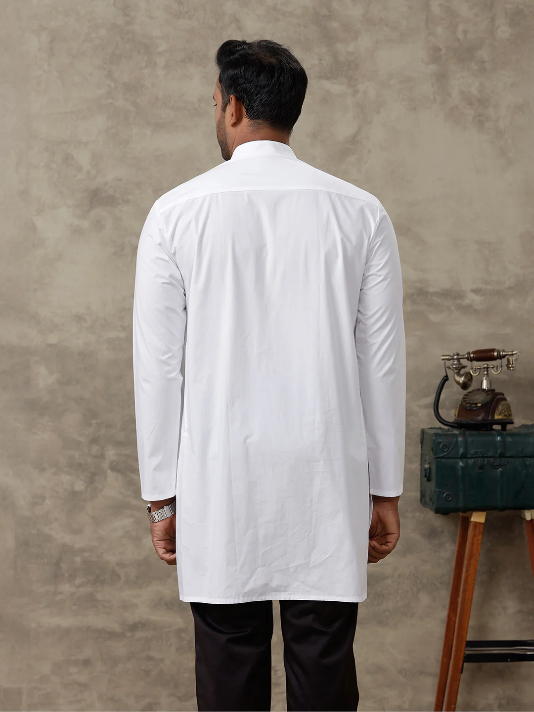 Men Cotton Medium Length Plain Kurta White - Image 4