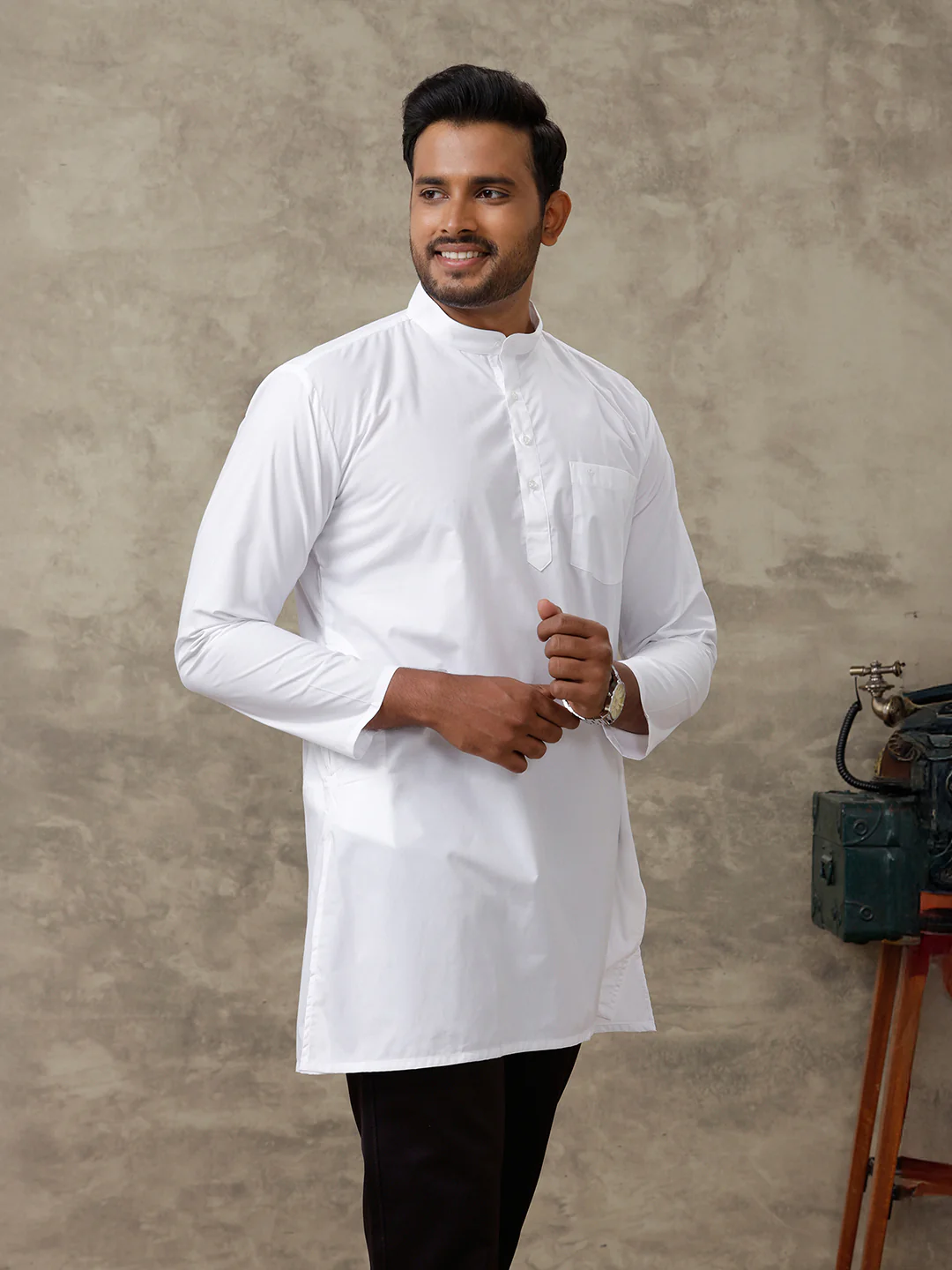 Men Cotton Medium Length Plain Pocket Kurta White - Image 3