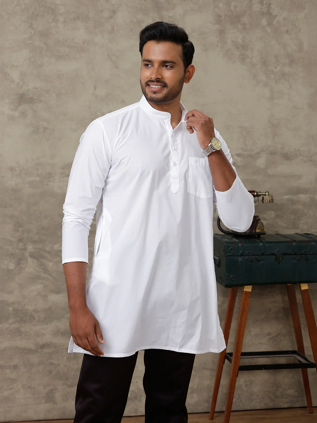 Men Cotton Medium Length Plain Pocket Kurta White - Image 5