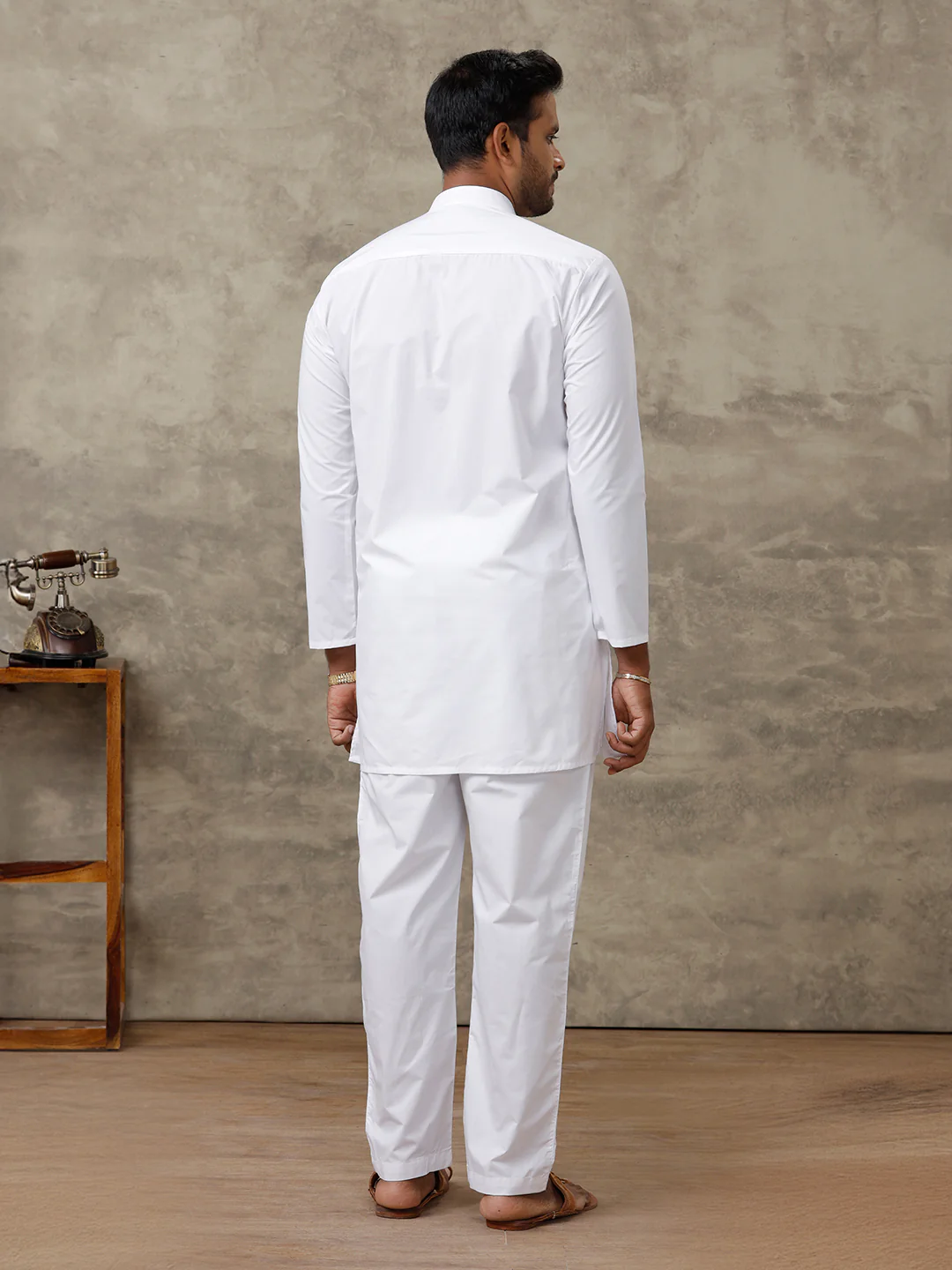 Men Cotton Medium Length White Kurta Pyjama Set - Image 5
