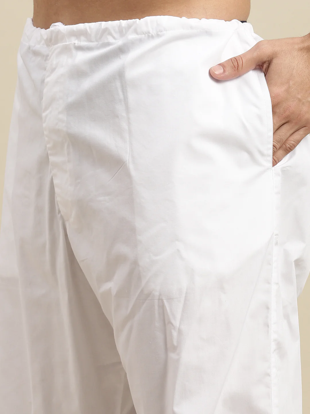 Men Cotton White Pyjama Pant - Image 4