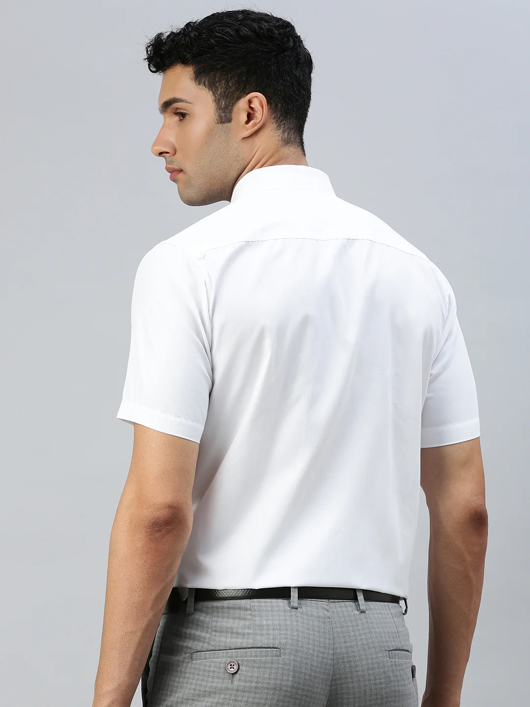 Men Cotton Rich White Half Sleeves Formal Shirt (2 Pcs Pack) - Image 4