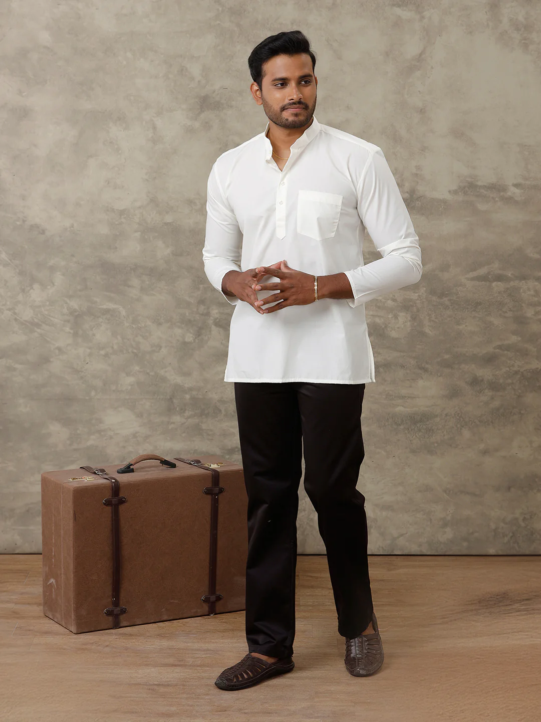 Men Cotton Short Length Plain Pocket Kurta Cream - Image 2