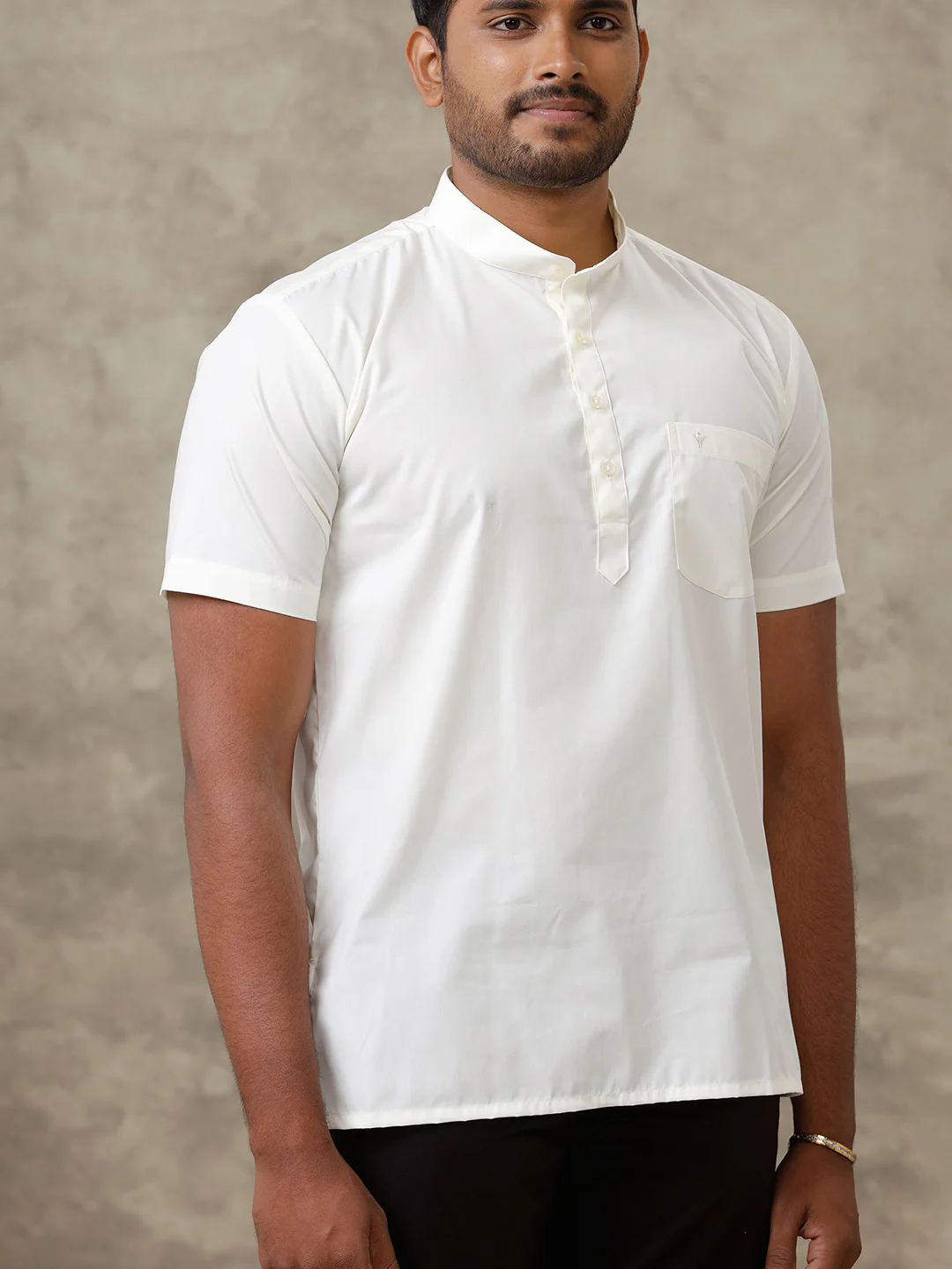 Men Cotton Short Length Plain Pocket Kurta Cream - Image 3
