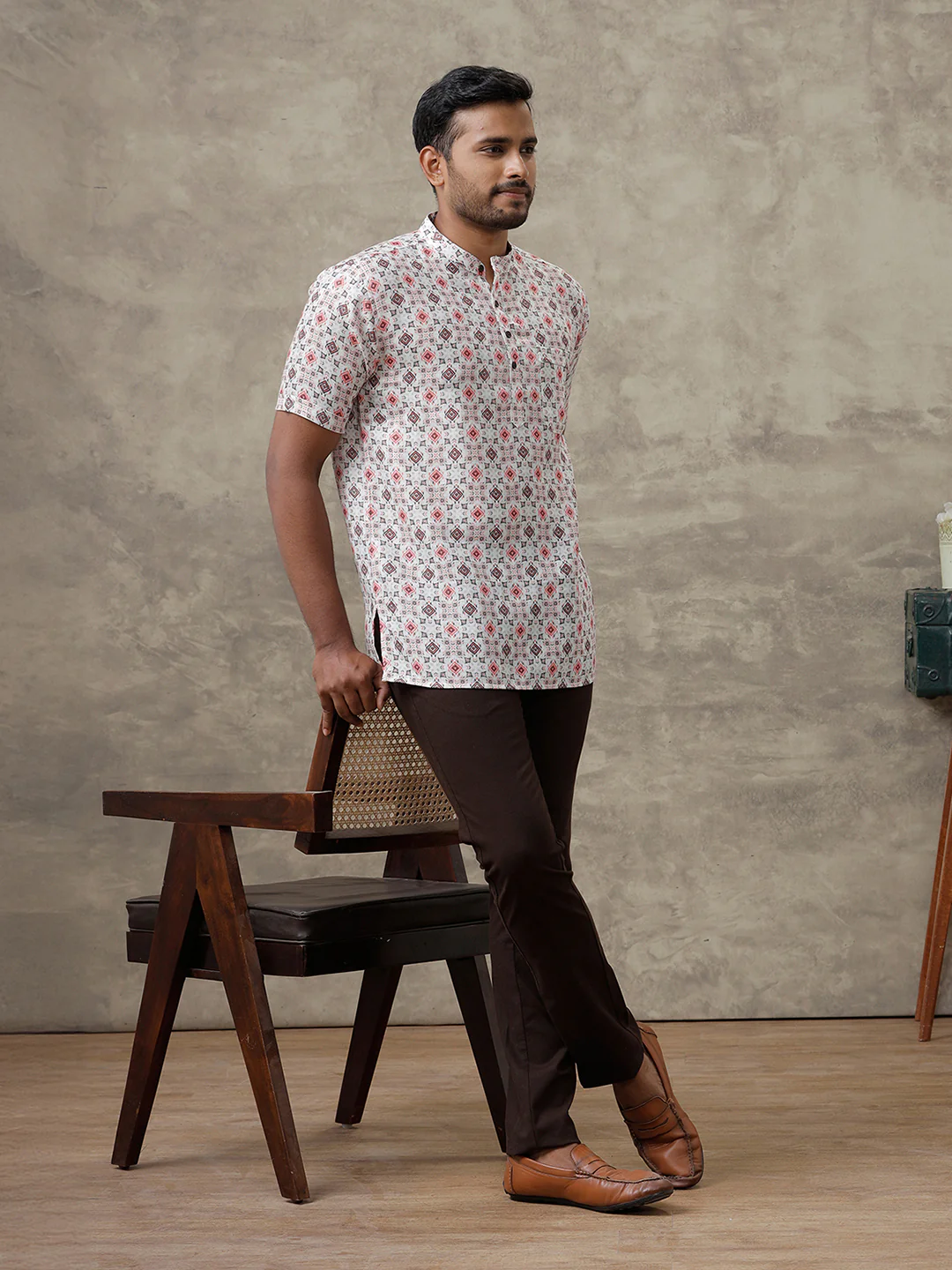 Men Cotton Short Length Printed Pocket Kurta Orangy Cream RI01 - Image 2