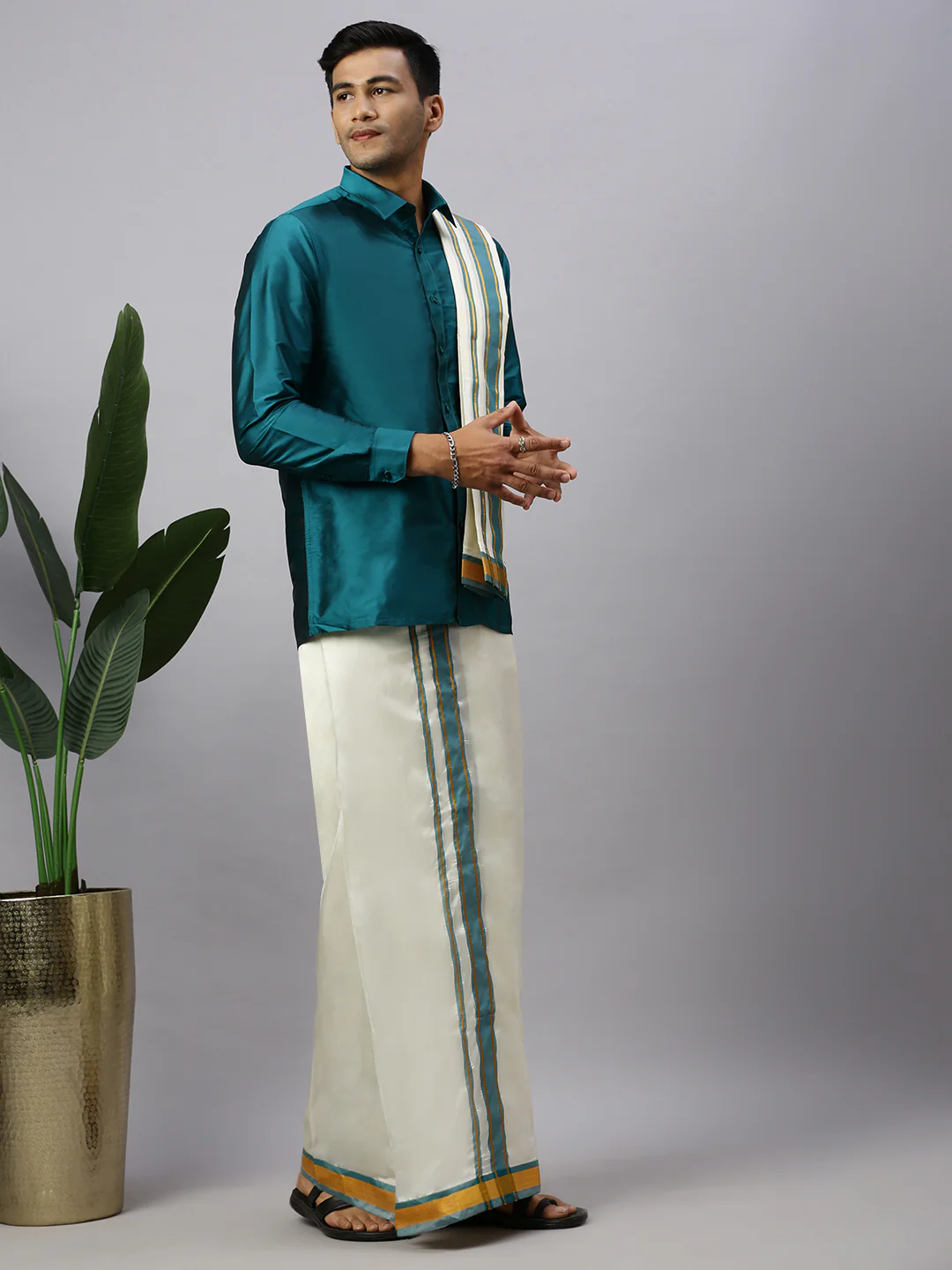 Men Full Sleeves Ramar Green Shirt with Matching Border Cream Dhoti & Towel Set K3 - Image 5