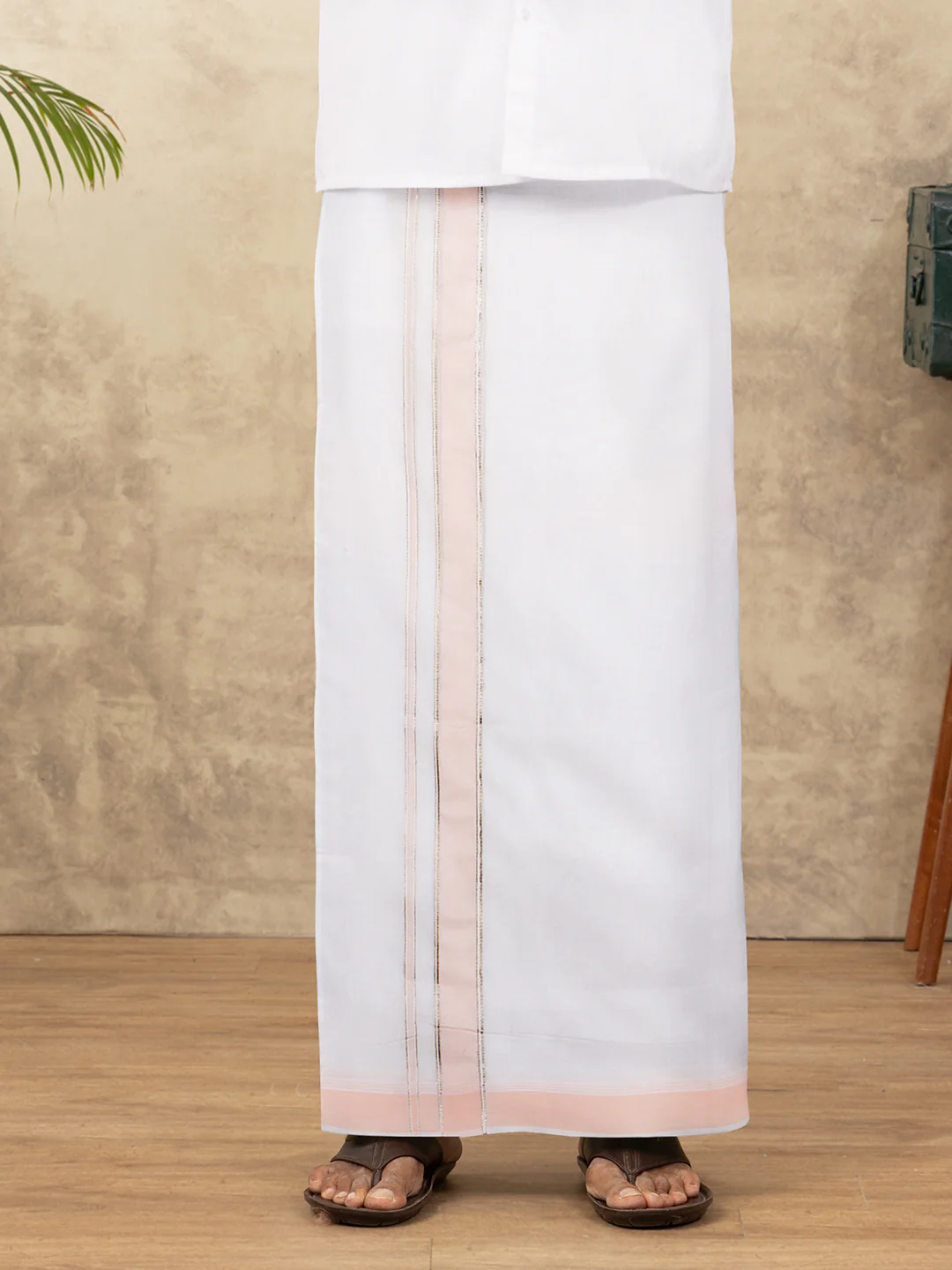Men Giza Cotton Double Layer White Dhoti with Fancy Jari Border Arani AJF01 - Image 2