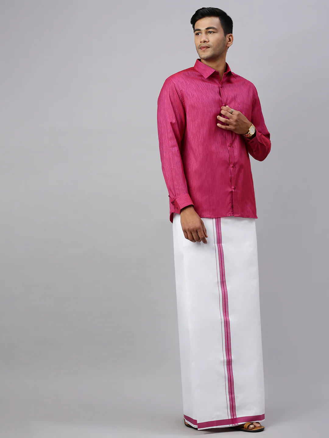 Men Magenta Matching Border Dhoti & Full Sleeves Shirt Set CV2 - Image 3