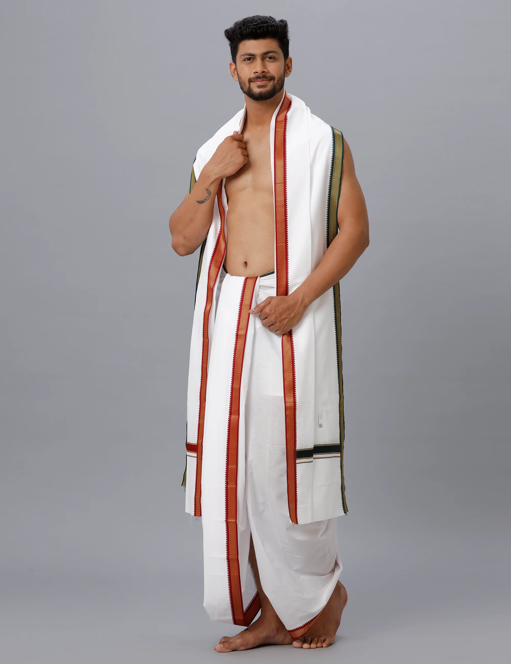 Men Panchakacham with Angavasthram Chakra White (10+6) - Image 2
